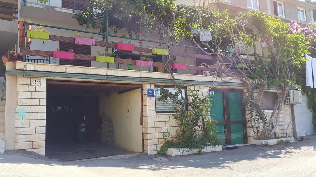 דרזניצה Hrstich Apartments מראה חיצוני תמונה