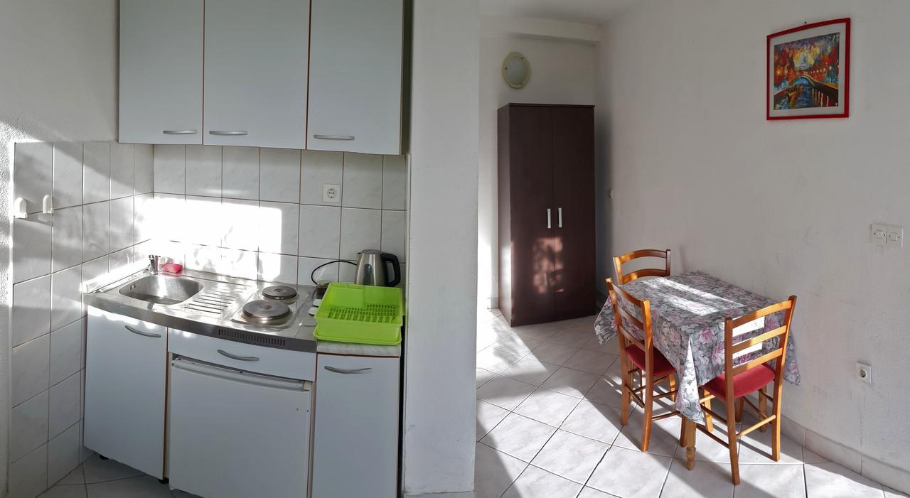 דרזניצה Hrstich Apartments מראה חיצוני תמונה